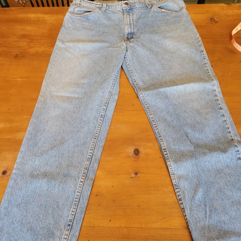 Vintage men's Levi's 506 jeans 38x30